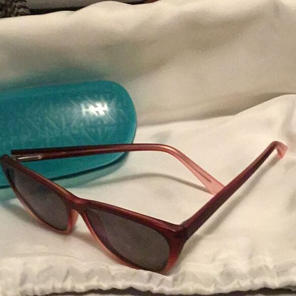 Zenni Womens Red Sunglasses - Picture 3 of 4